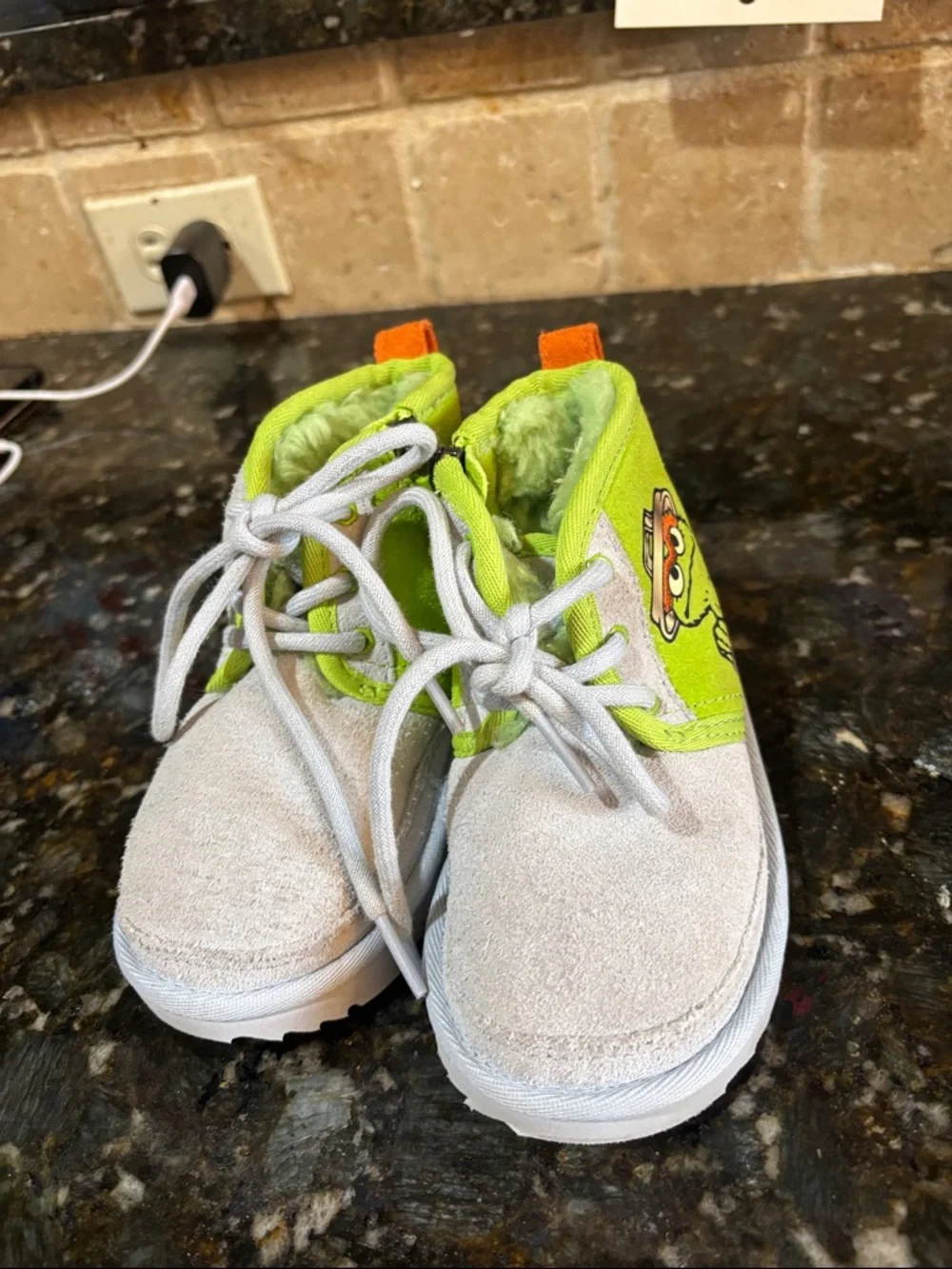 Ugg X Oscar Neumel II Boots! Child 8